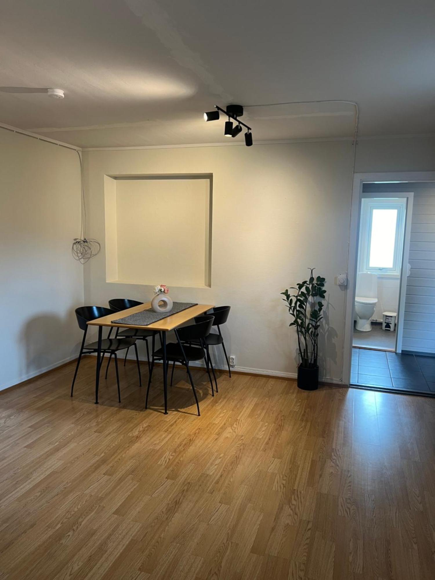 Sentrums Leilighet Kabelvåg Kültér fotó